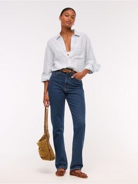 NWT Abercrombie & Fitch Ultra High Rise 90s Straight Jean Dark Wash